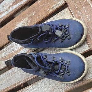 Native fitzsimmons shoe water resistant